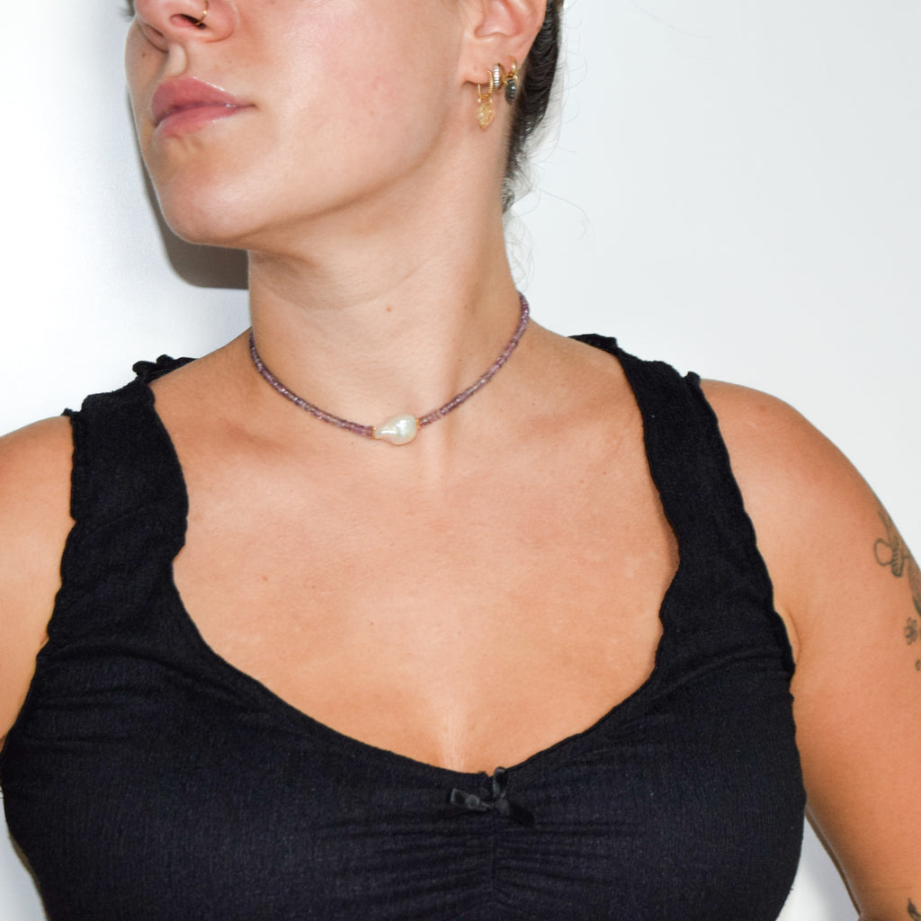 Halo — Sapphire Pearl Choker