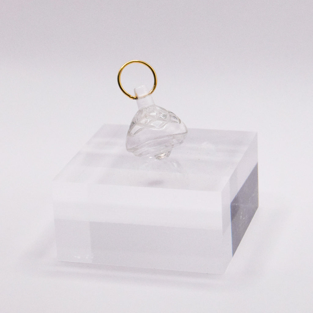 Acorn pendant
