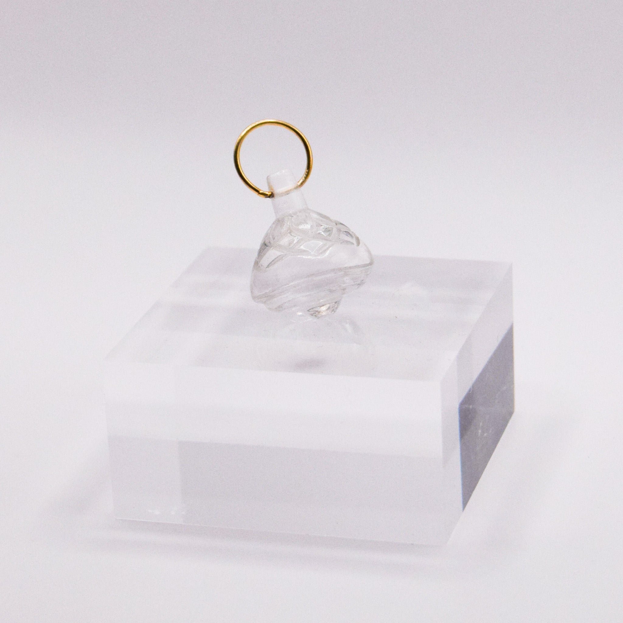 Acorn pendant