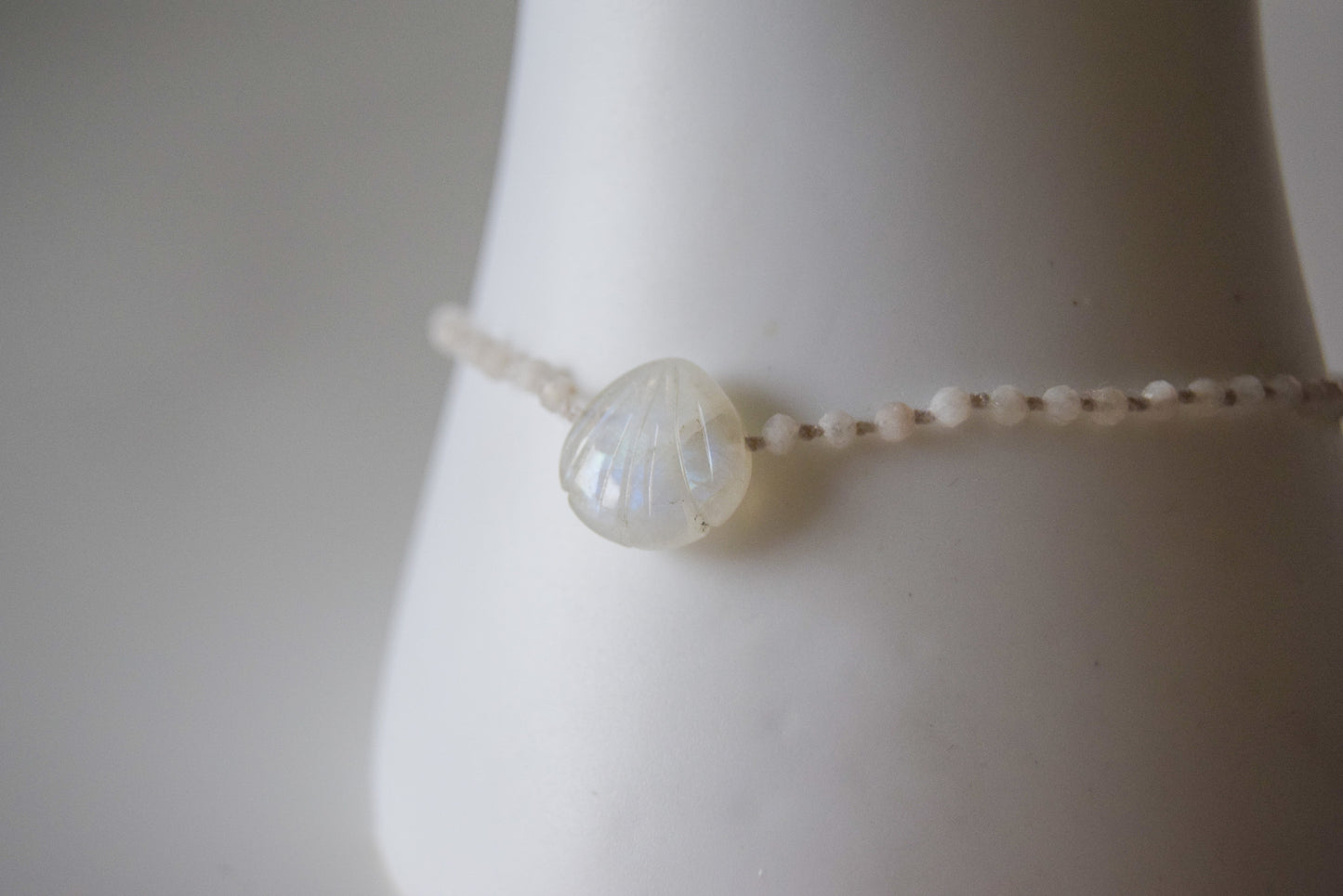 Witte Labradoriet Schelp Armband 