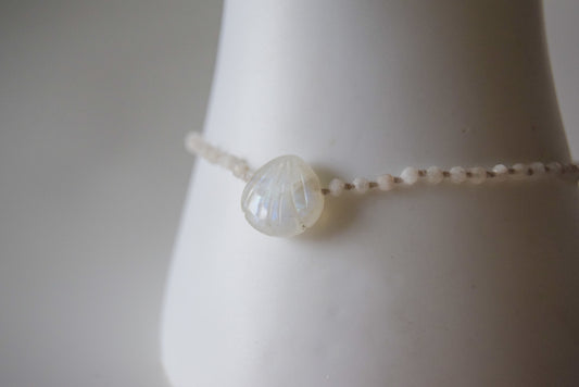 White Labradorite Shell Bracelet