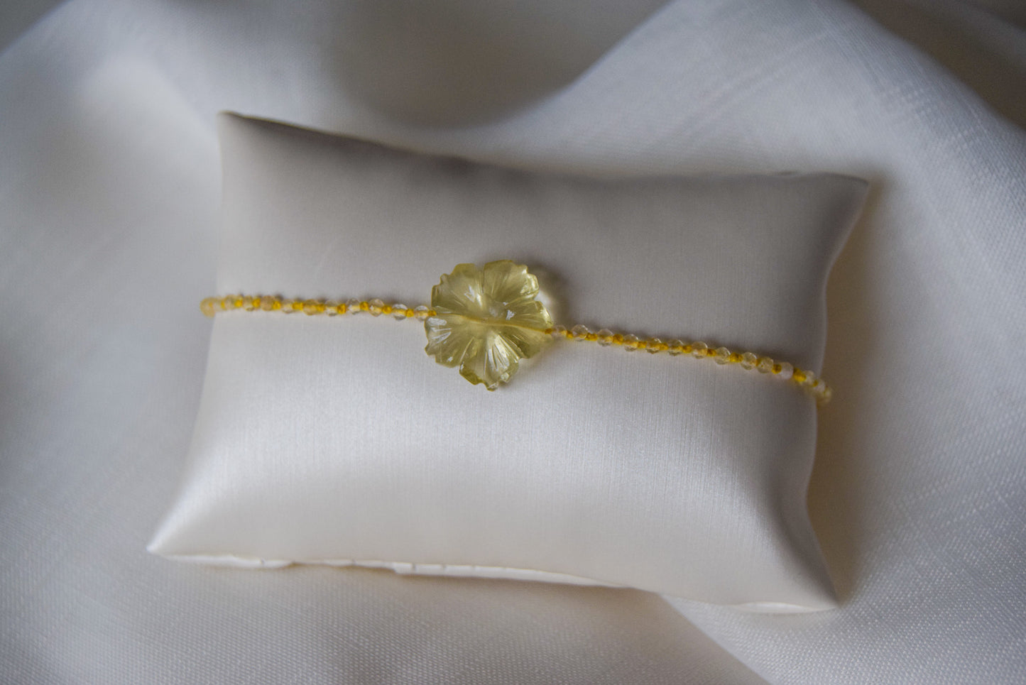 Armband met citroenkwartsbloem 