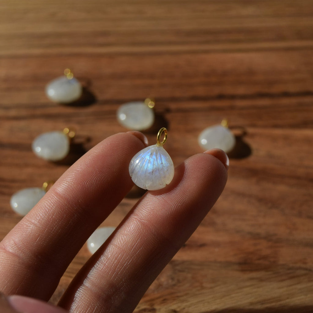 Mini Shell Pendant