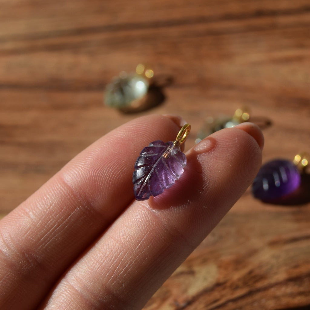 Classic Leaf Pendant