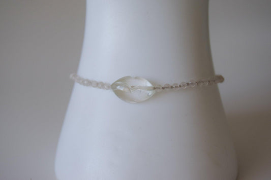 Clear Quartz Lip Bracelet - Atelier Asali