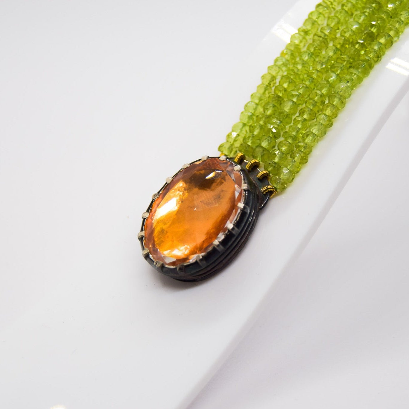 Quartz and Peridot Bracelet - Atelier Asali